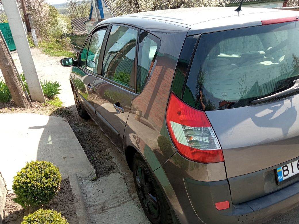 Продам renault scenic 2