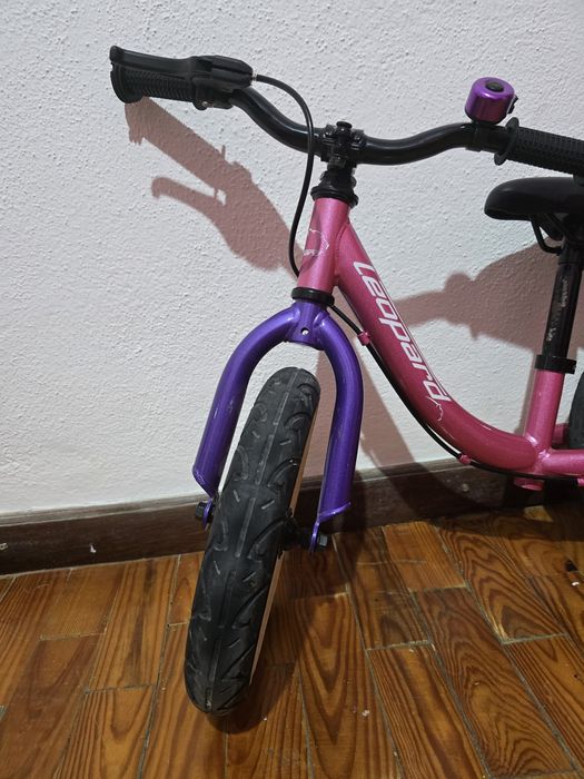 Bicicleta de equilíbrio