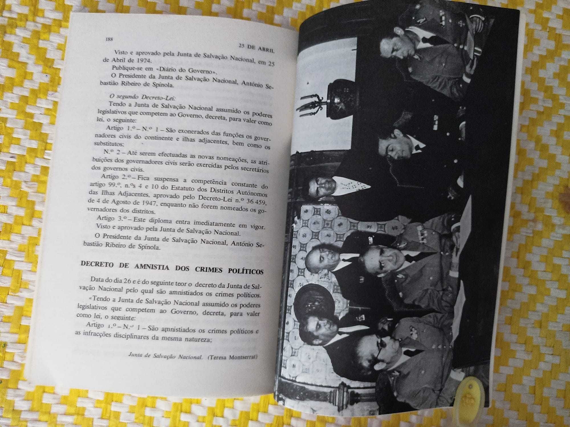 25 DE ABRIL - Documento -
