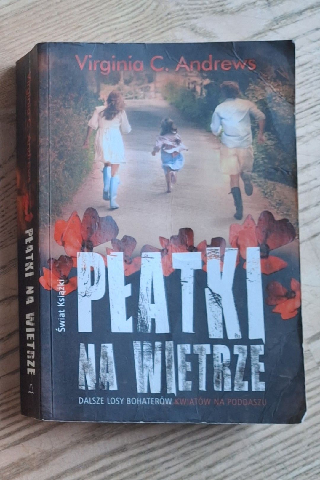 Książka płatki na wietrze