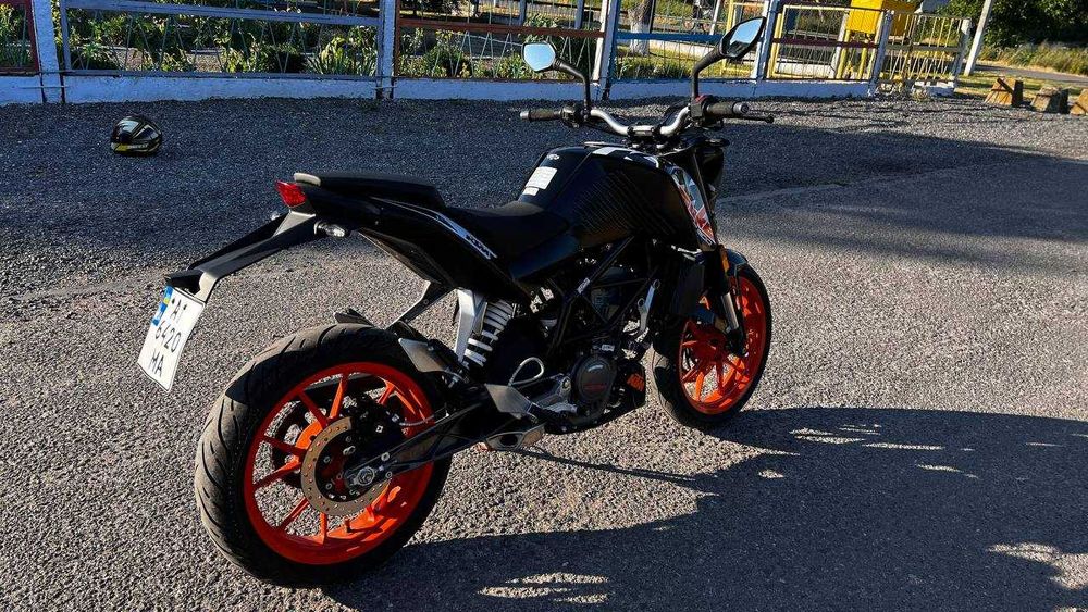 KTM DUKE 200 2021