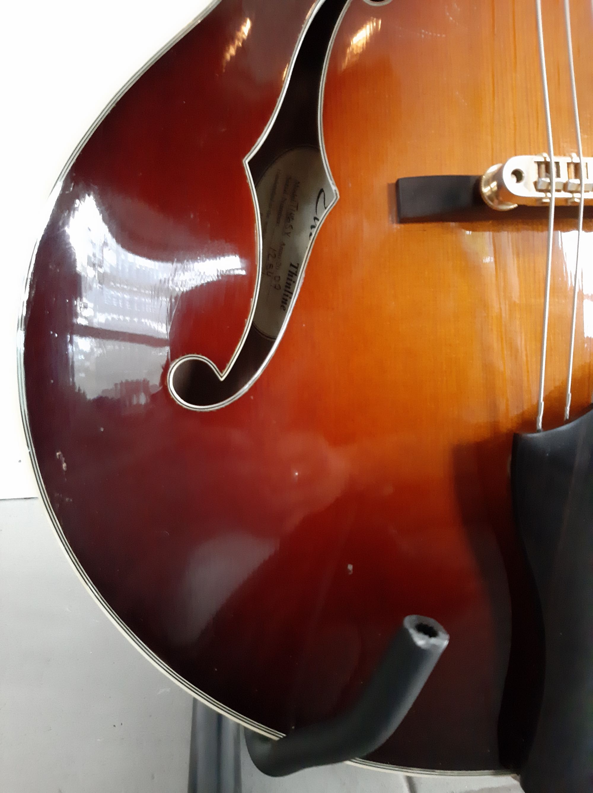 Eastman T146SM Archtop Hollowbody Thinline