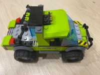 LEGO City 60121 - Samochód naukowców 20zł