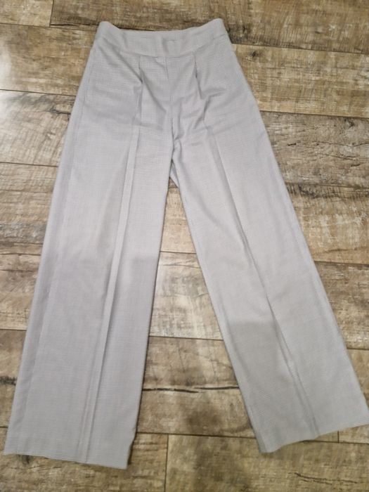 Жіночий костюм з жакетом - кімоно