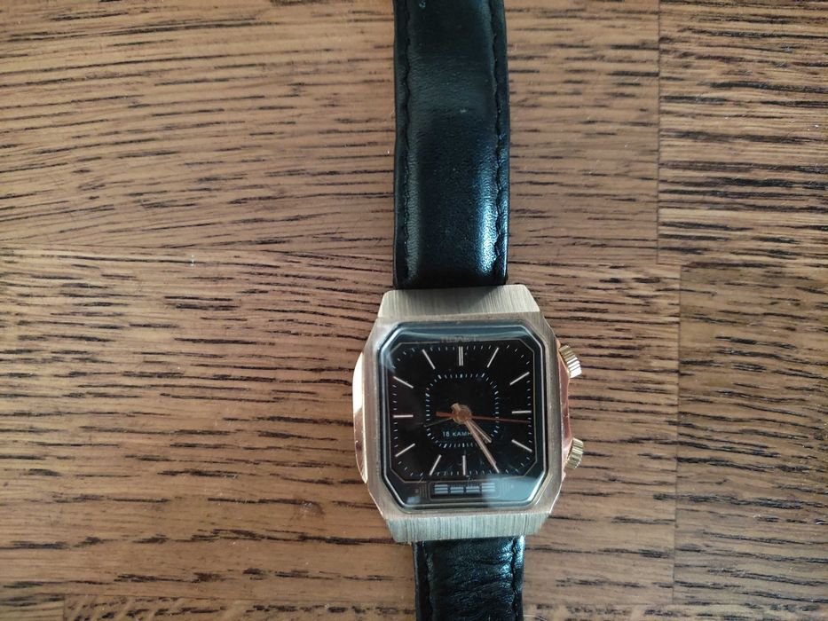 Часы Полет Будильник