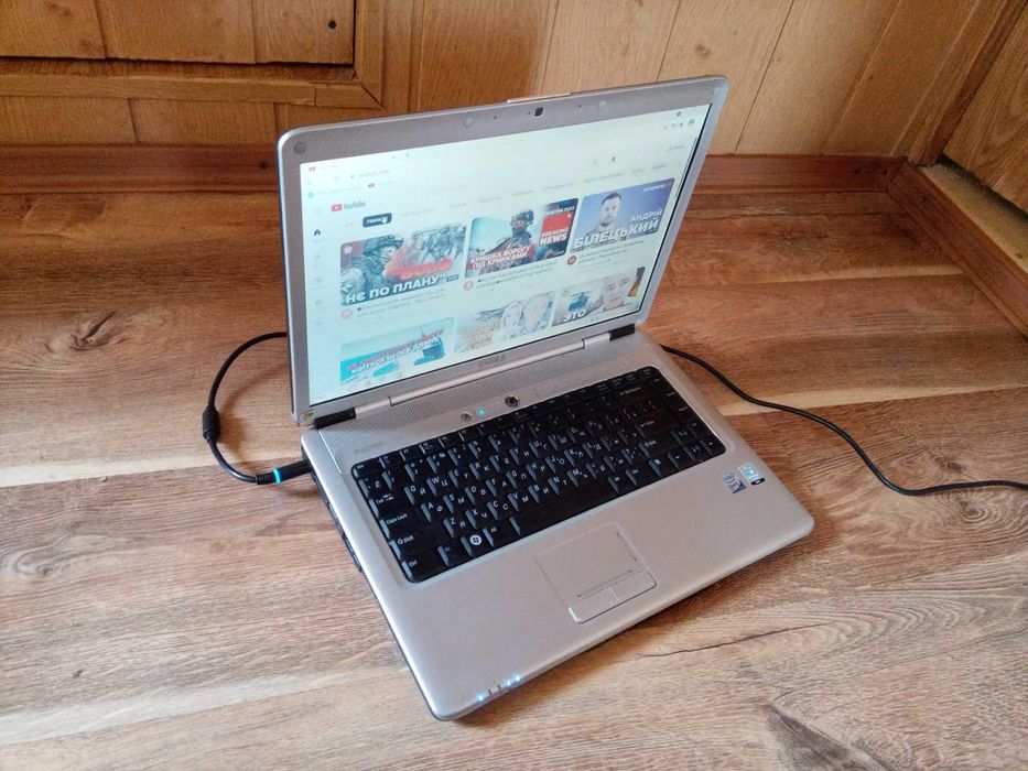 полностью рабочий надежный ноутбук Dell Inspiron в отличном состоянии