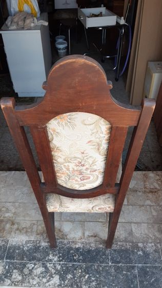 Cadeiras antigas para restauro