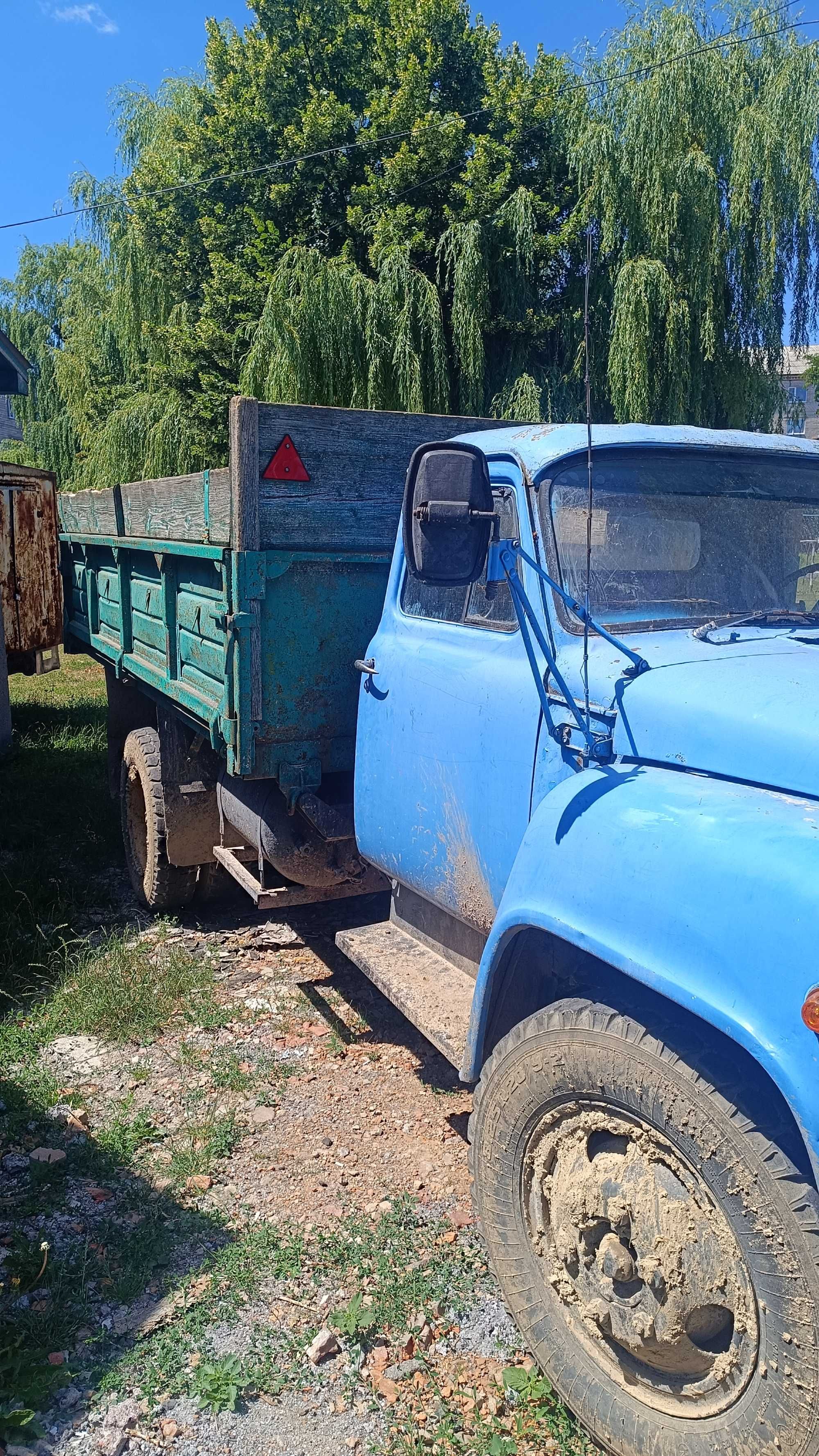 Газ 53 в повному бойовому