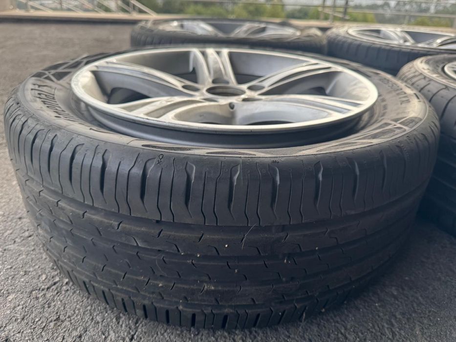 Vendo Jantes 17 originais bmw c/pneus