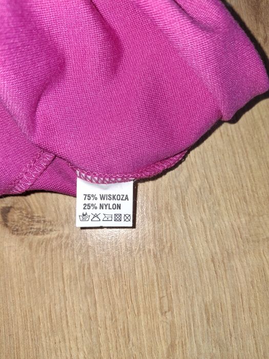 Sprzedam nową sukienkę firmy Ryba