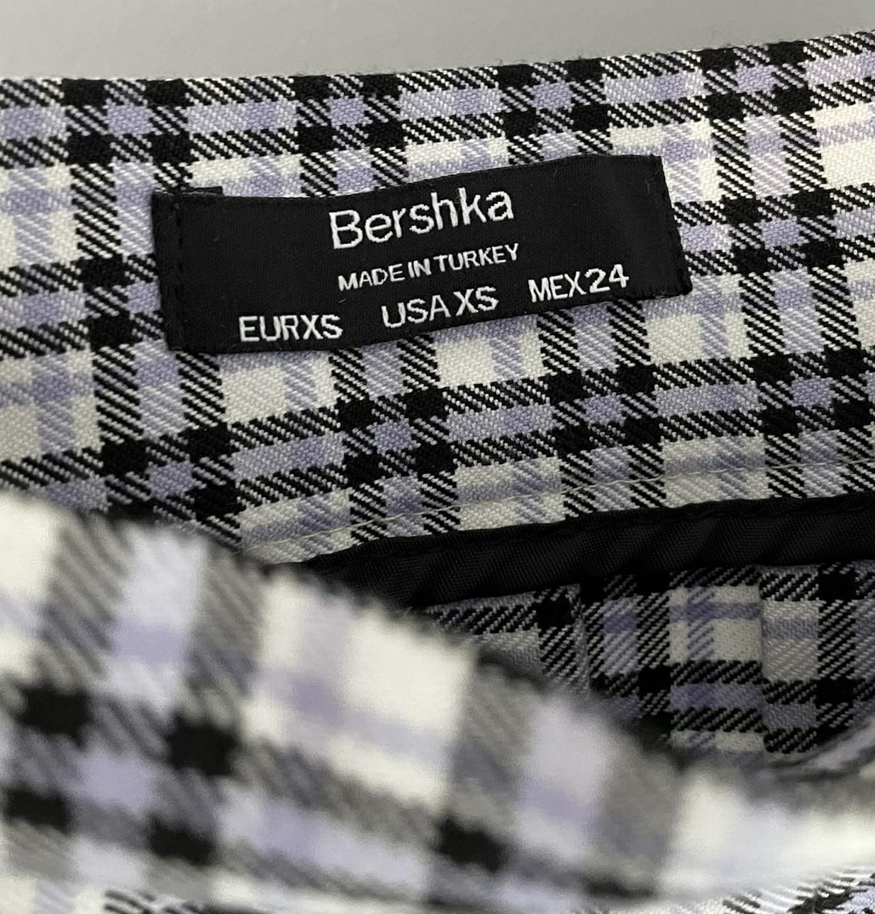 Krótka spódniczka w kratkę bershka