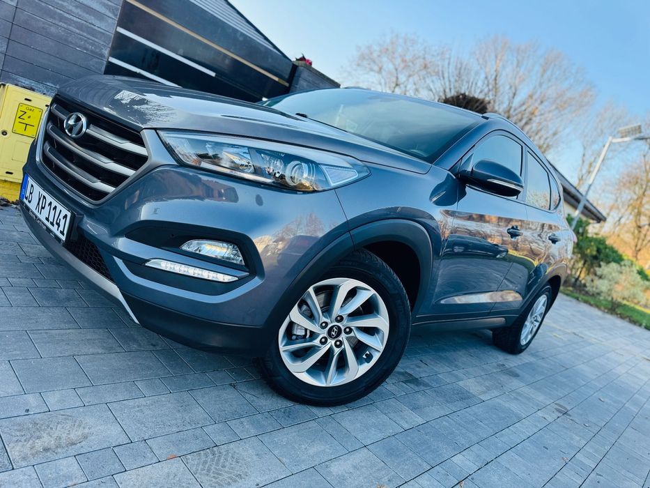 Hyundai Tucson Kamera cofania Nawigacja BLIS asystent pasa