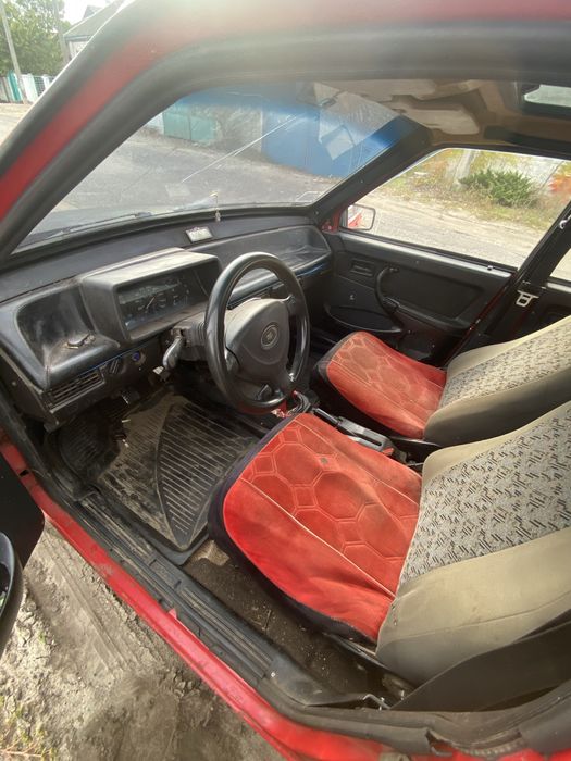 Продам ваз 2109 на ходу