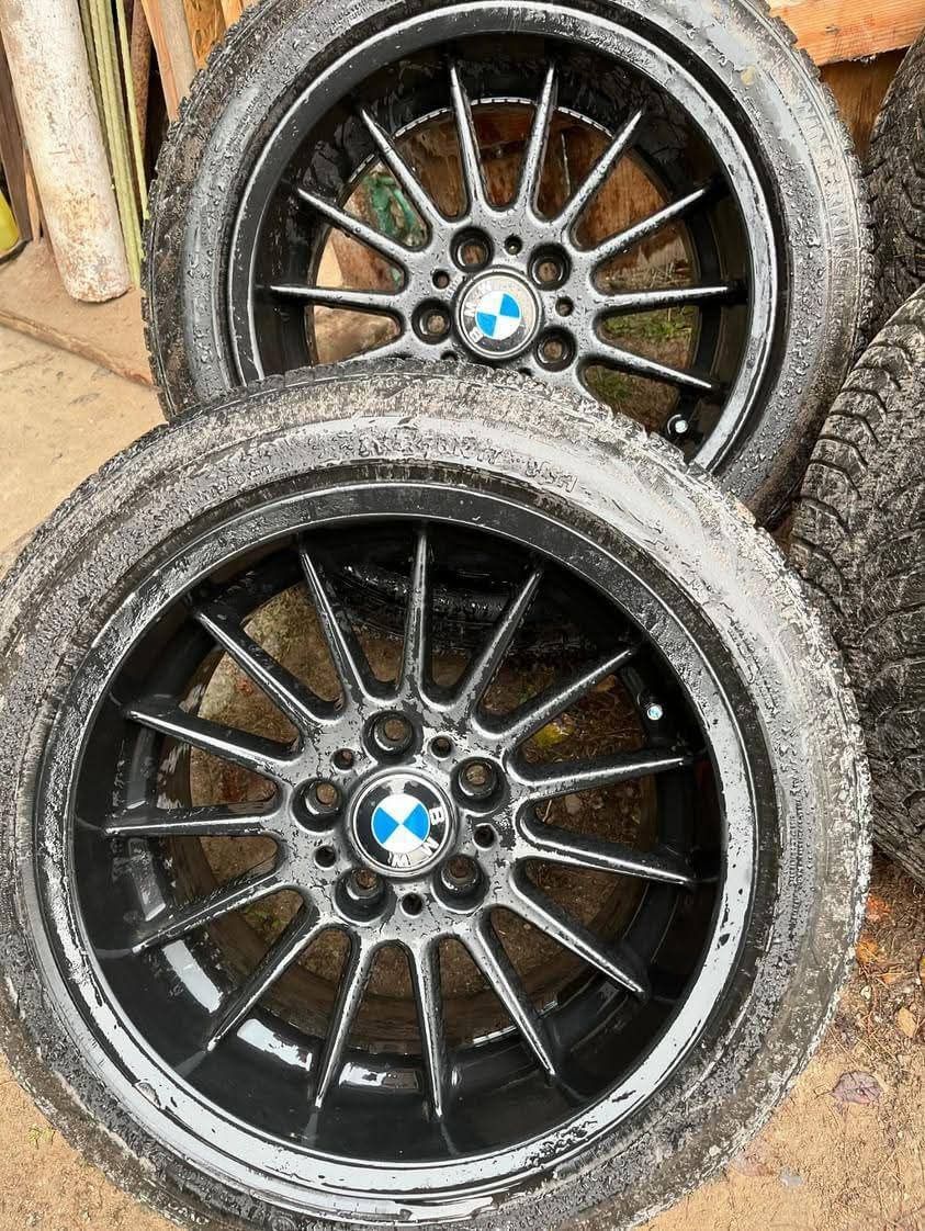 Продам титани стиль 32 різноширoкі на BMW 32,34,38