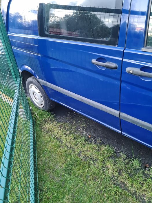 Mercedes Vito ciężarowy brygadówka automat 5-osobowy
