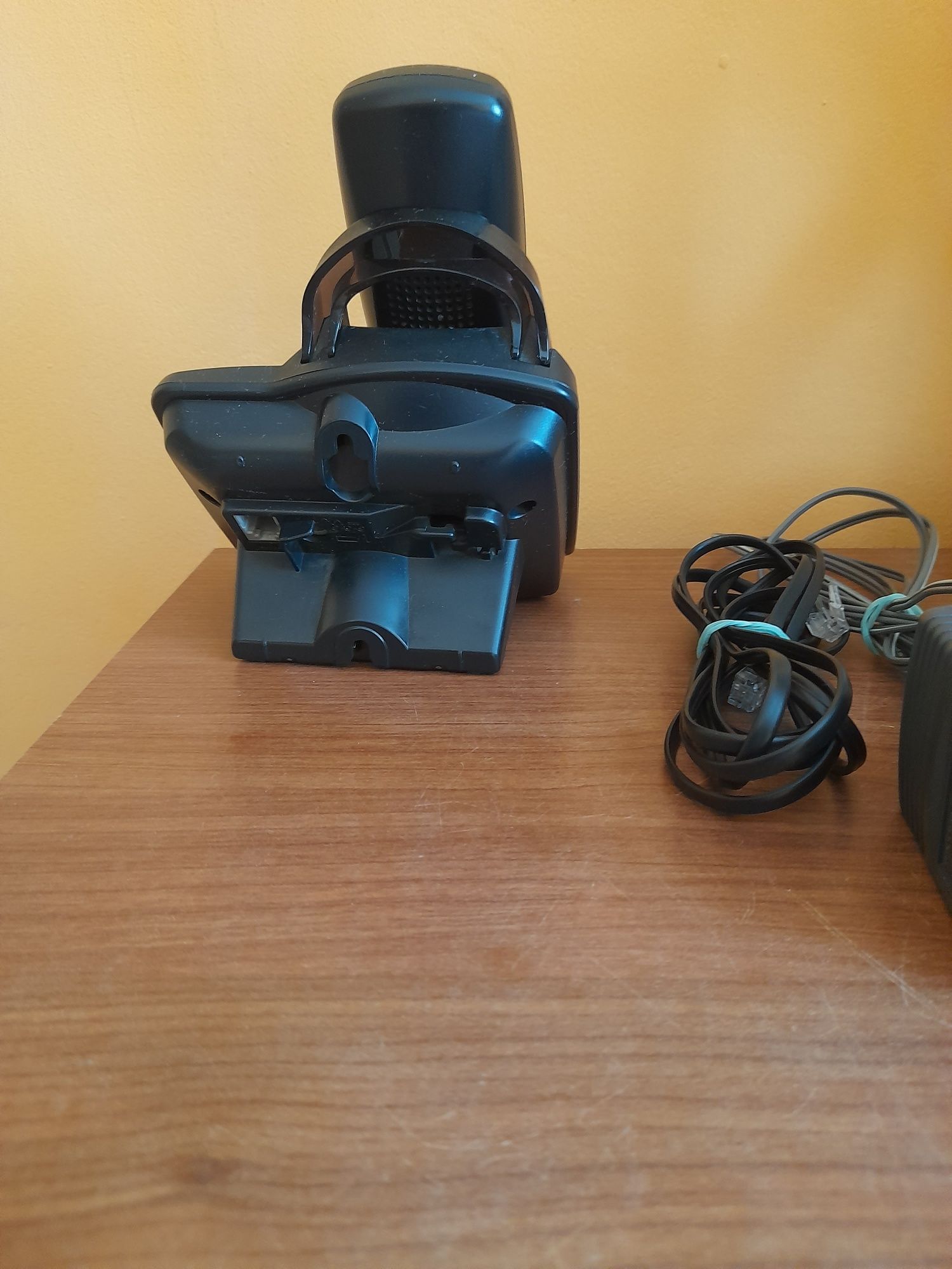 Telefon stacjonarny bezprzewodowy