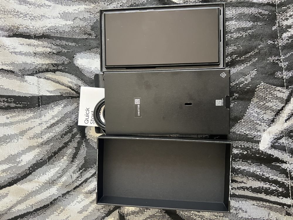 Samsung S24 Ultra 512gb com garantia de 3 anos