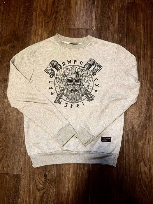 Сірий світшот Stay Brave ,Оригінальний принт Viking