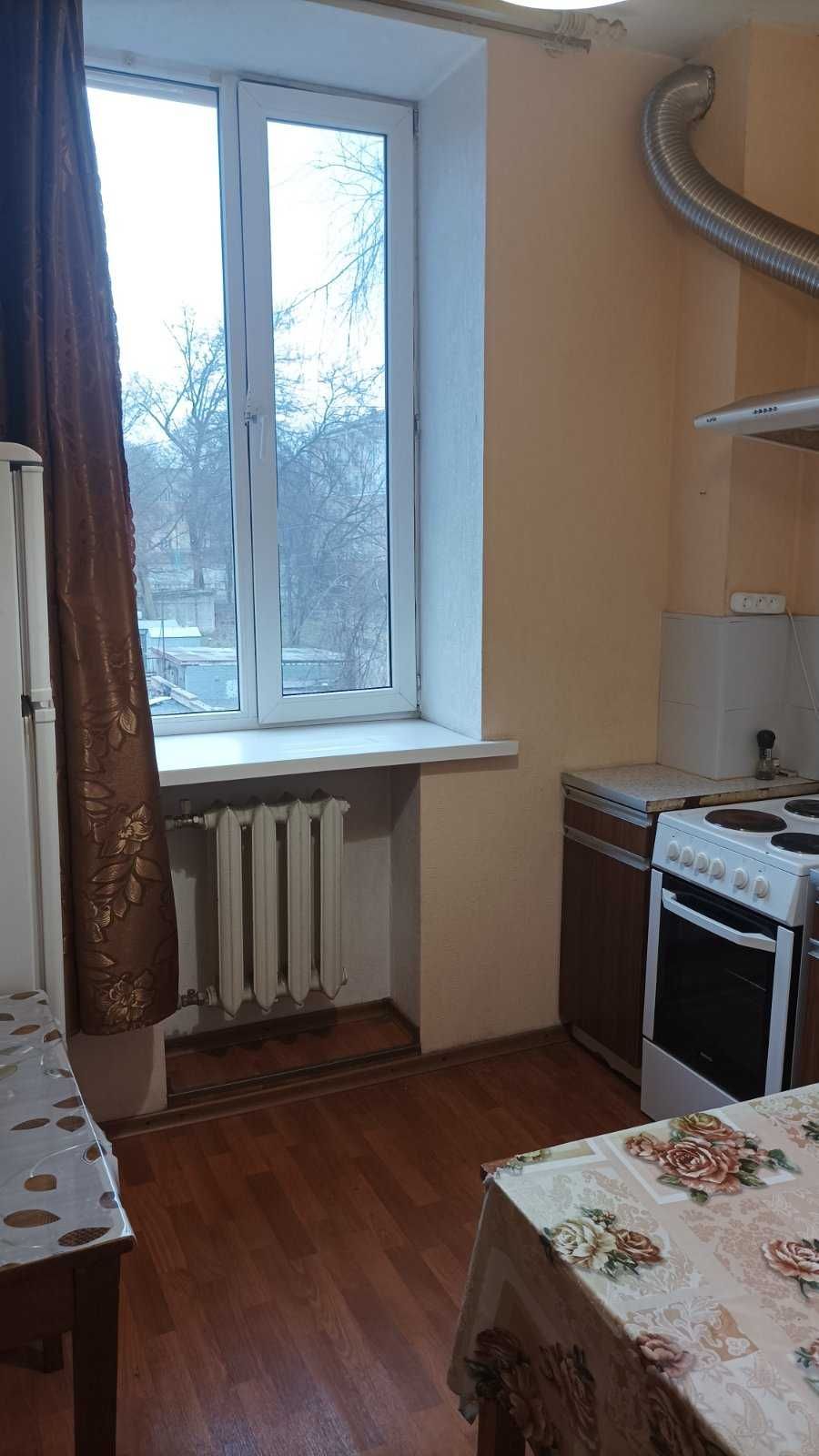 Продам 1 квартиру на Петровского Мазепы