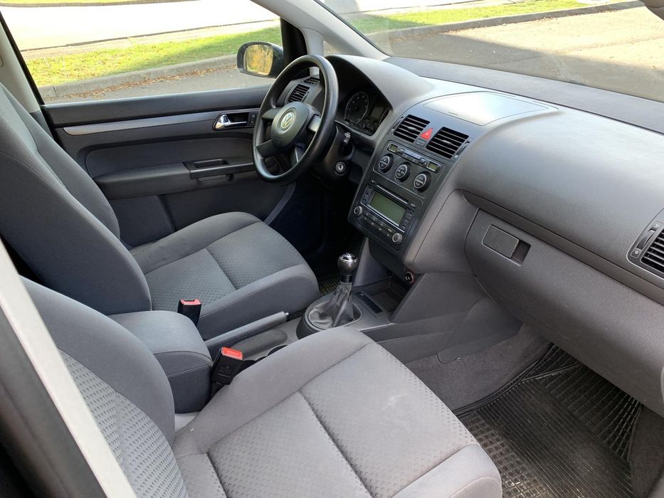 Продам Volkswagen Touran
