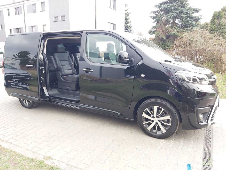 Przewóz osób busami 6-8 os! Transport na LOTNISKA! Polska Europa!