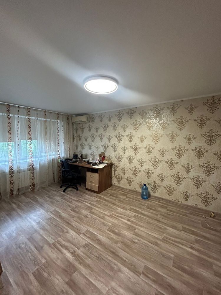 Продается 3-к квартира по ул. Леваневцев
