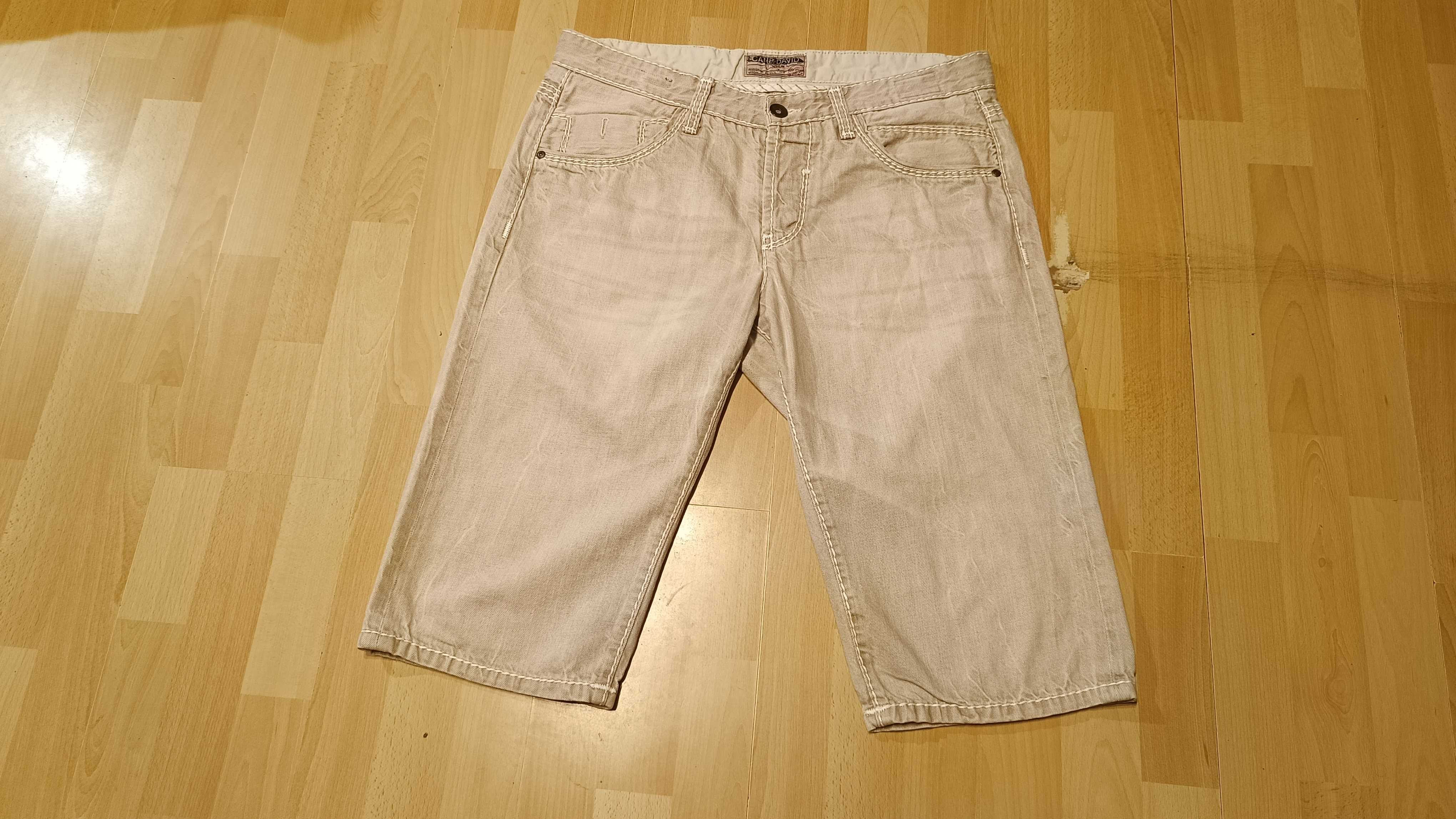 Krótkie jeansowe spodnie CAMP DAVID ROBIN r.L beżowe st.bardzo dobry