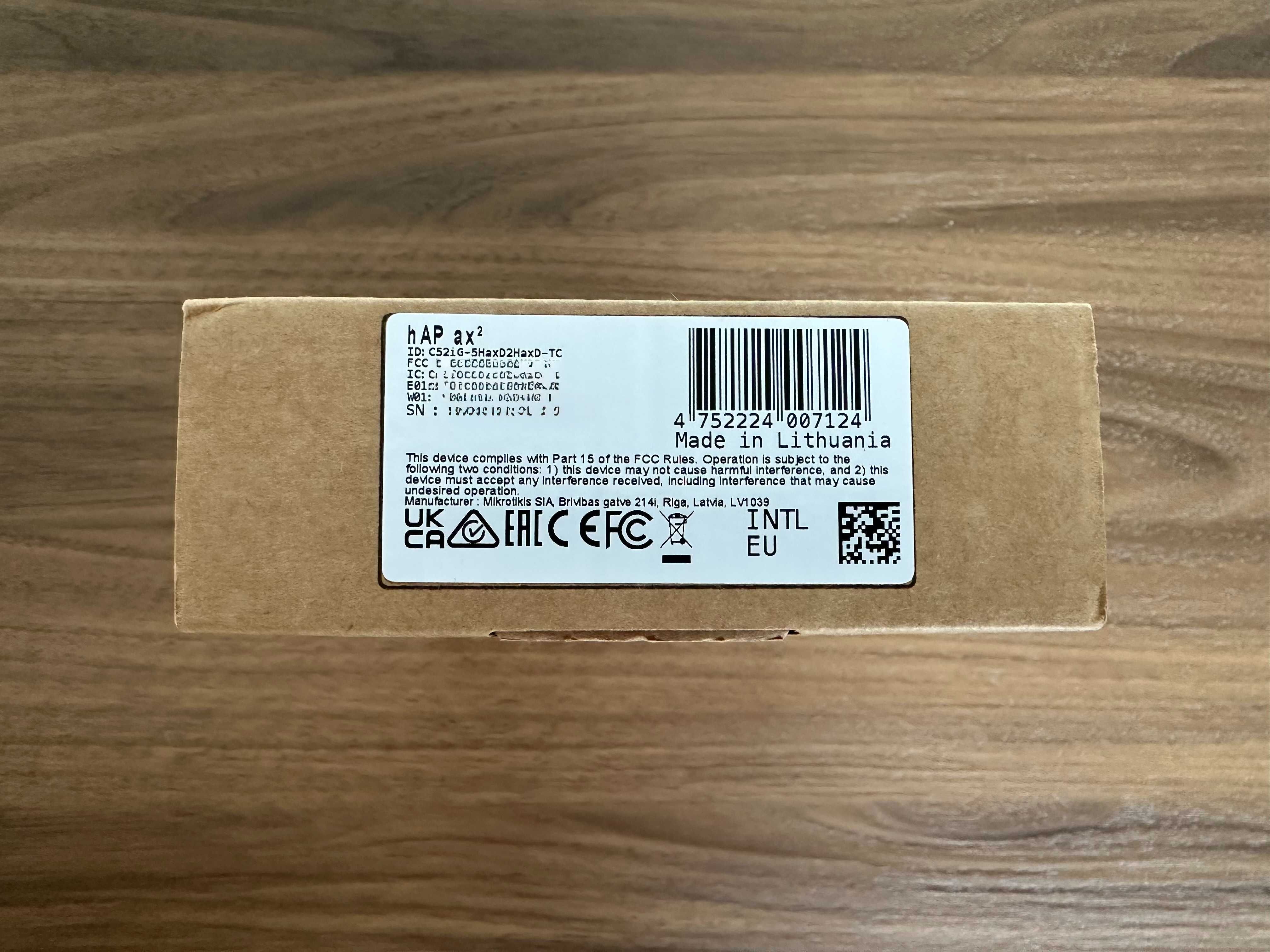 Roteador MikroTik RouterBOARD hAP ax2 como novo