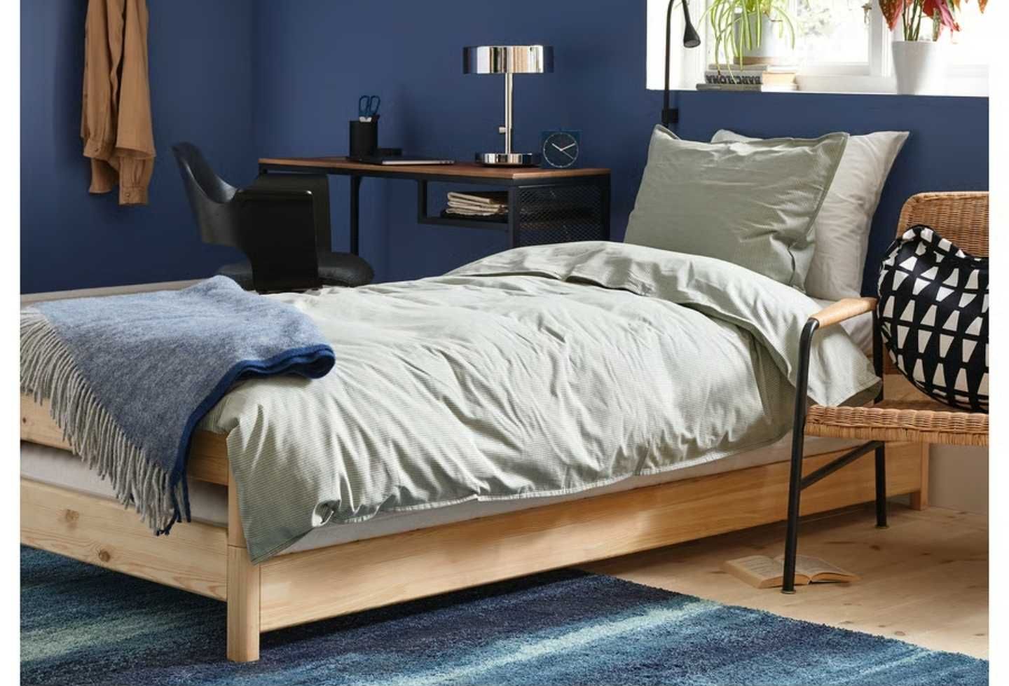 Cama empilhavel com dois colchões - 100€ para retirada hoje.
