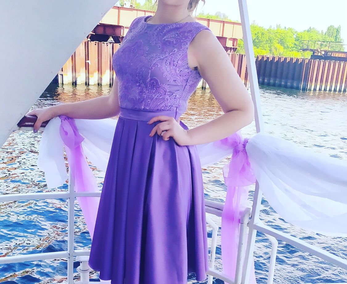 Продам фіолетову сукню