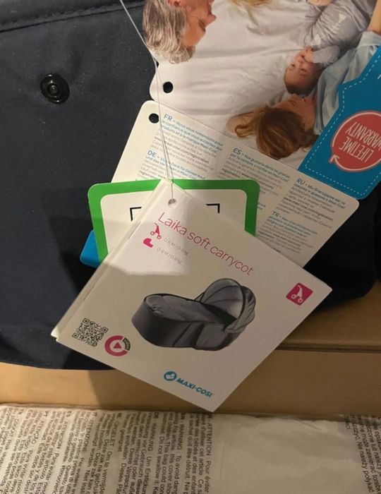 Alcofa Nova com caixa e etiqueta