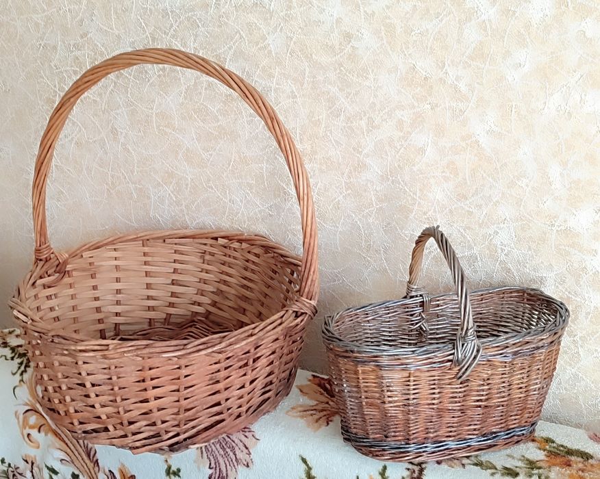 Плетеная корзина с лозы