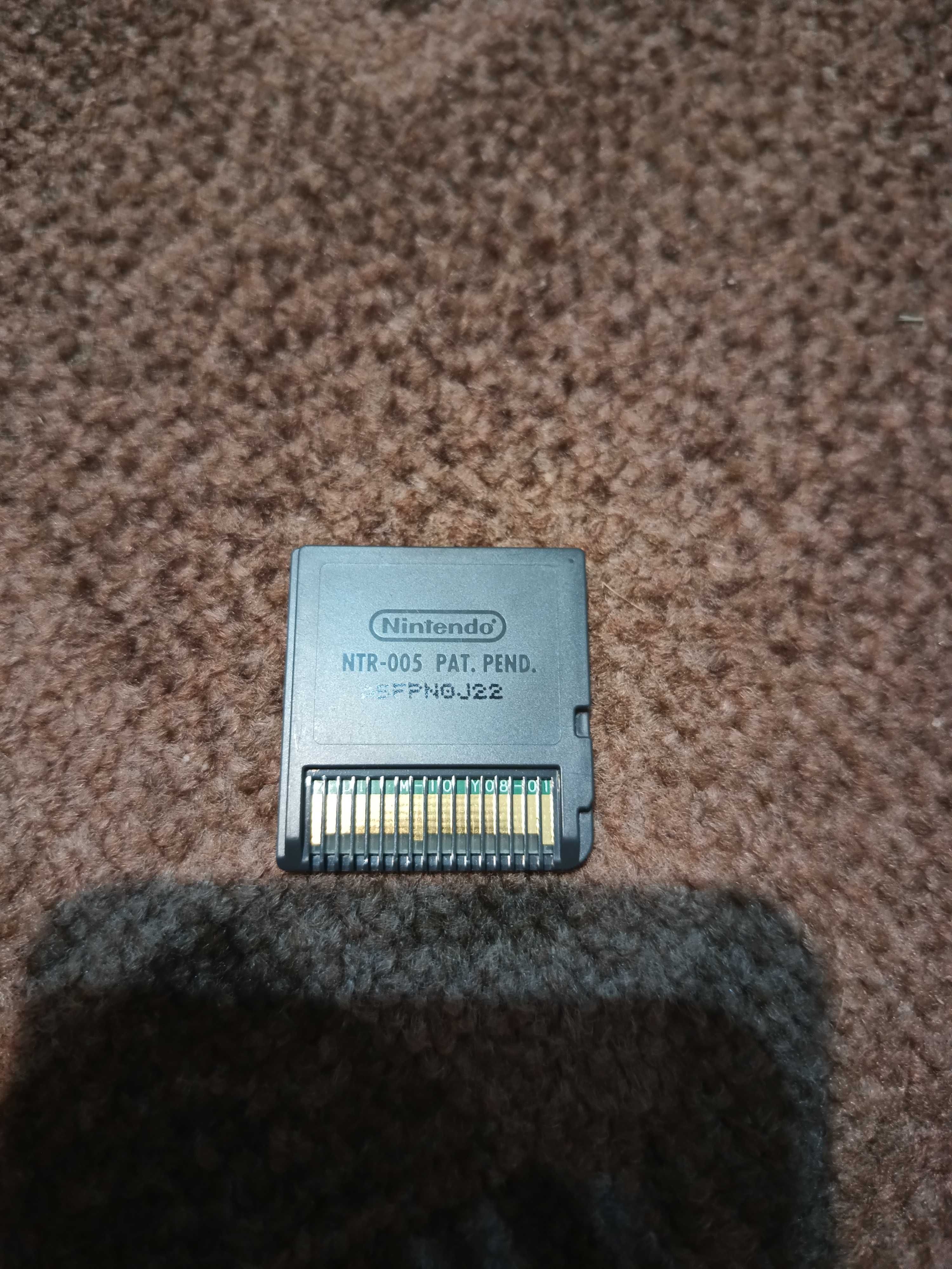 Profesor Layton & Curious Village Ds