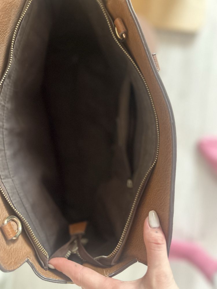 Brązowa torebka do ręki, pasek w zestawie, eko skóra Stradivarius