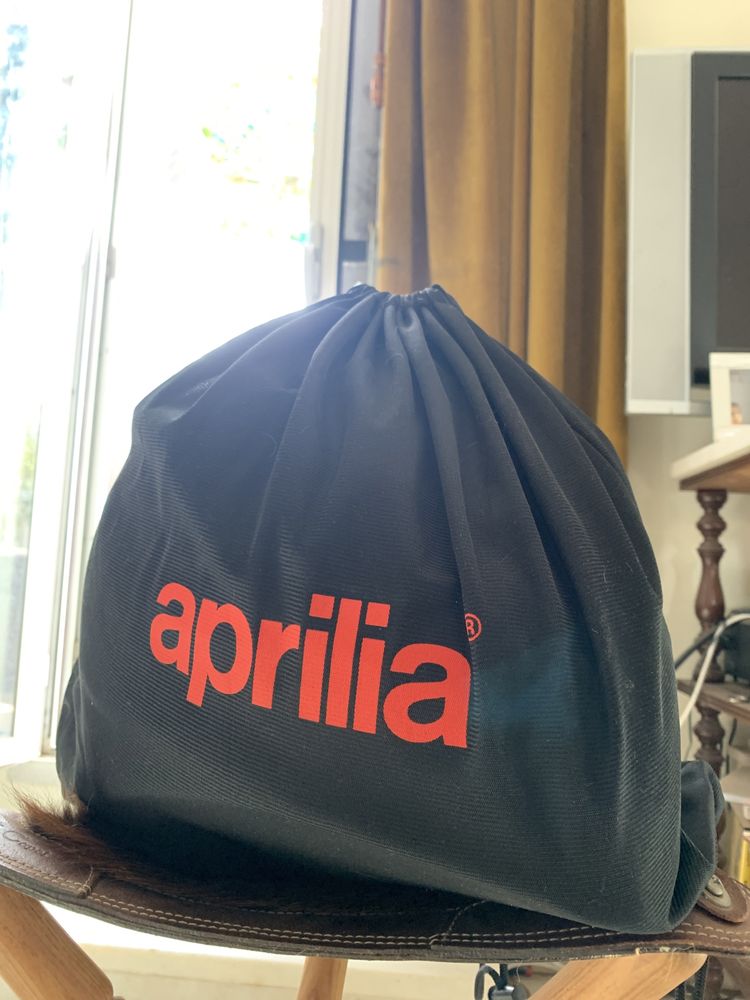 Capacete Aprilia Integral Race2