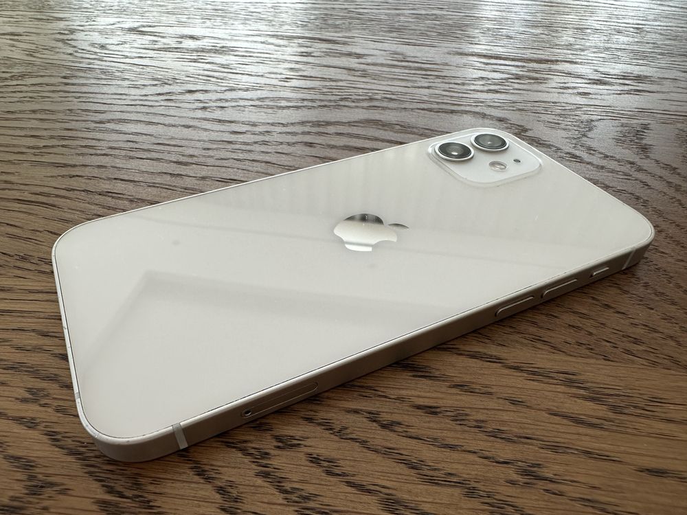 Iphone 12 branco - 64GB