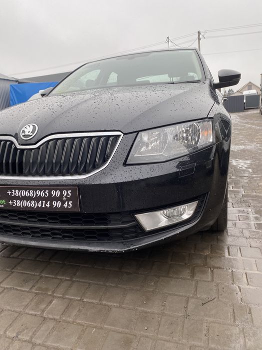 Передній бампер,фари капот Skoda Octavia A7,Октавія а7