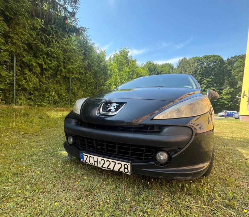 Samochód osobowy Peugeot  207