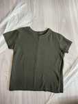 Nowa nieużywana bluzka khaki krótki rękaw koszulka t-shirt gładki