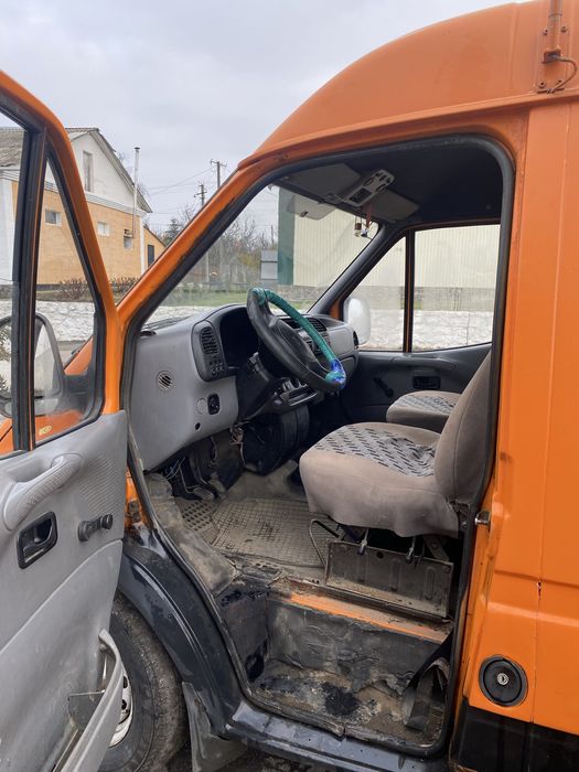 Продам Ford Transit 1997 року грузопасажир