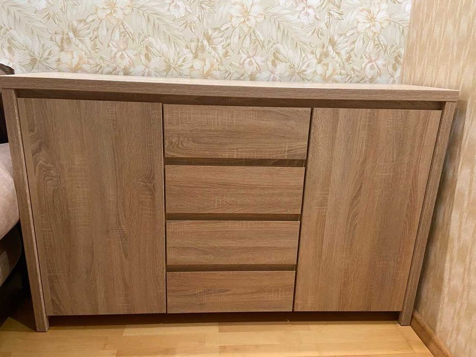Продам комод в для вещей
