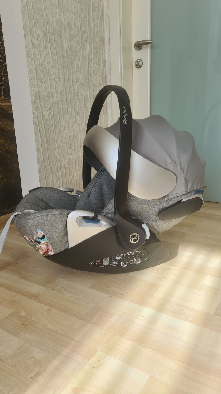 Дитяче автокрісло Cybex Cloud Z i-size Koi
