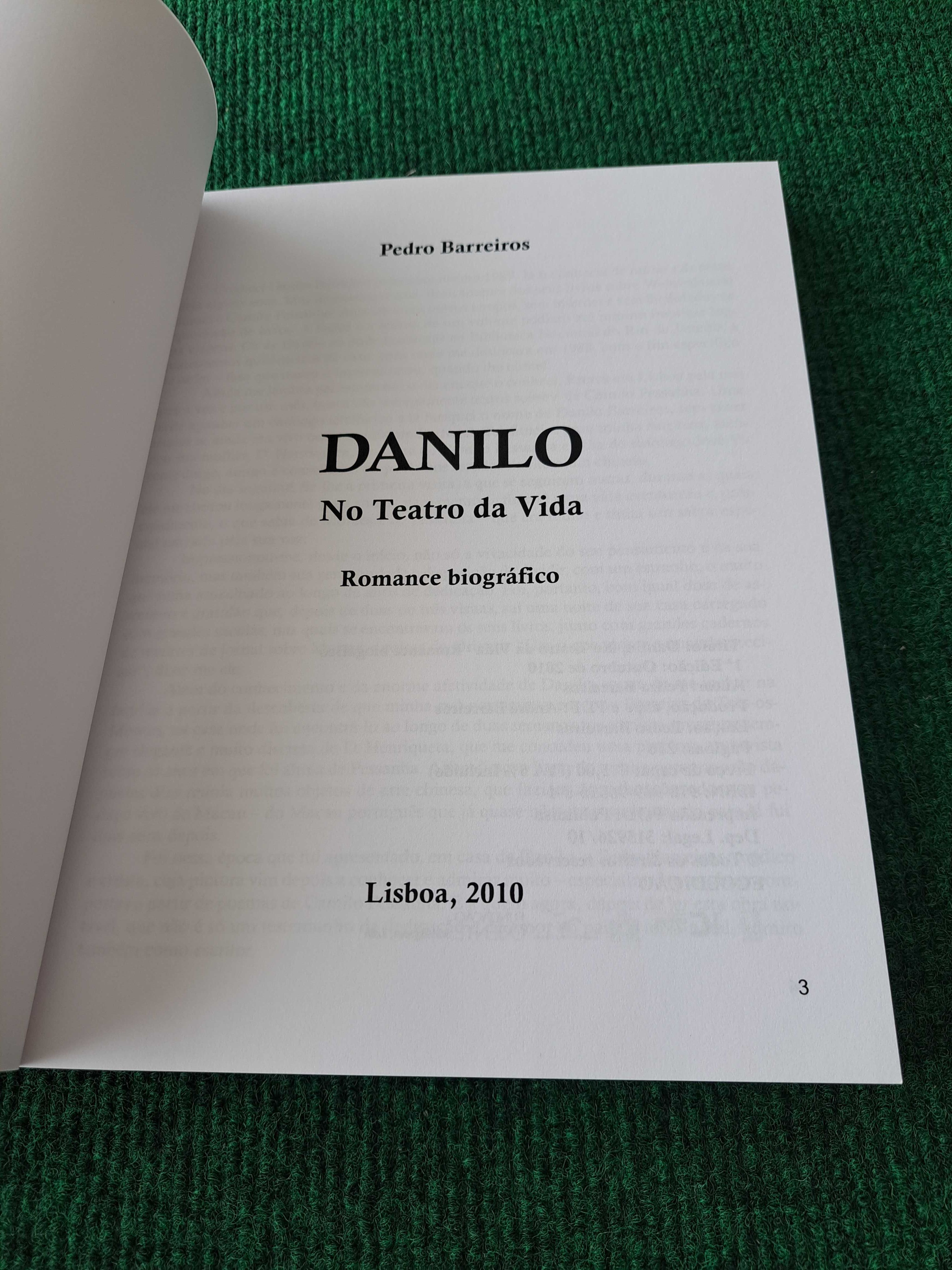 Danilo - No Teatro da Vida (Romance Biográfico) - Pedro Barreiros