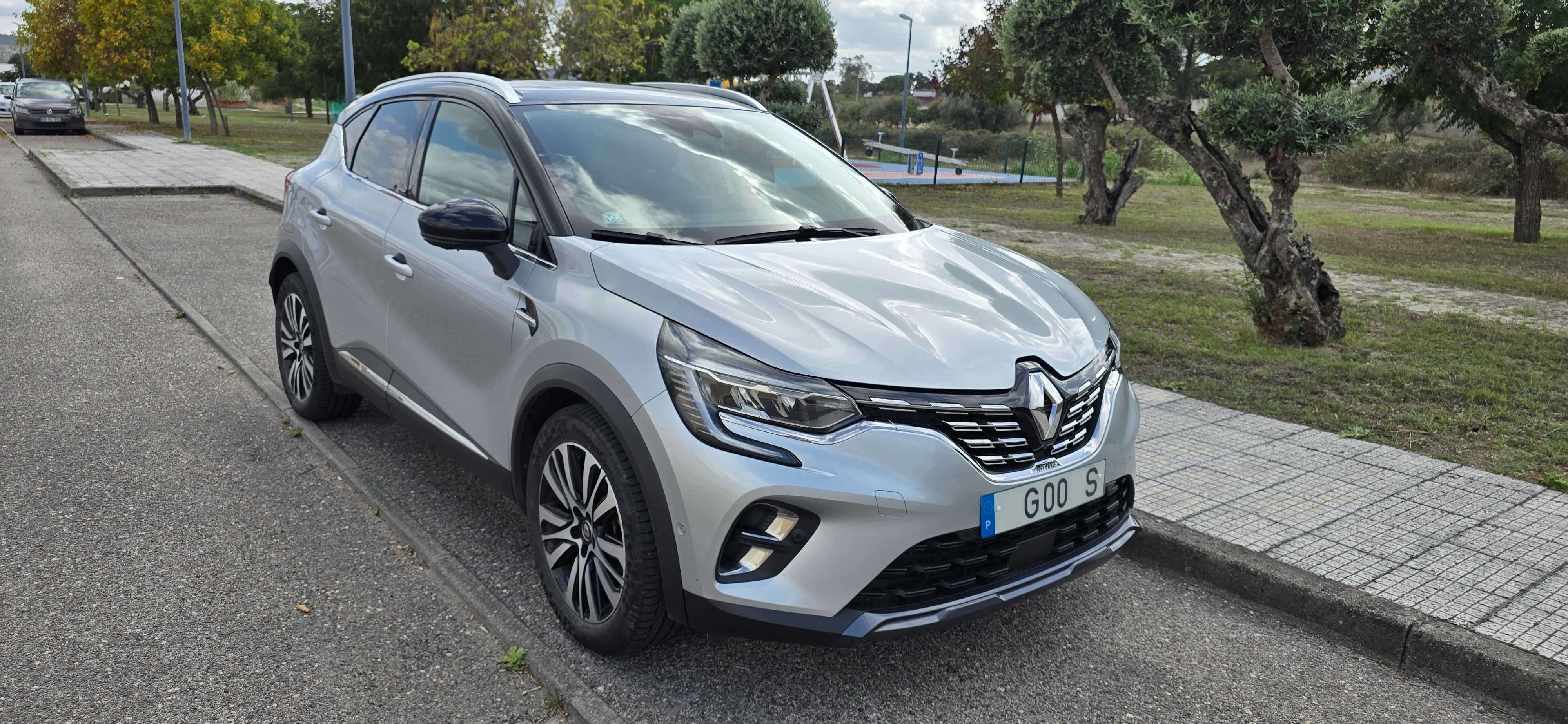 Renault  Captur Versão – Initial Paris E-TECH HÍBRIDO PLUG –IN 160