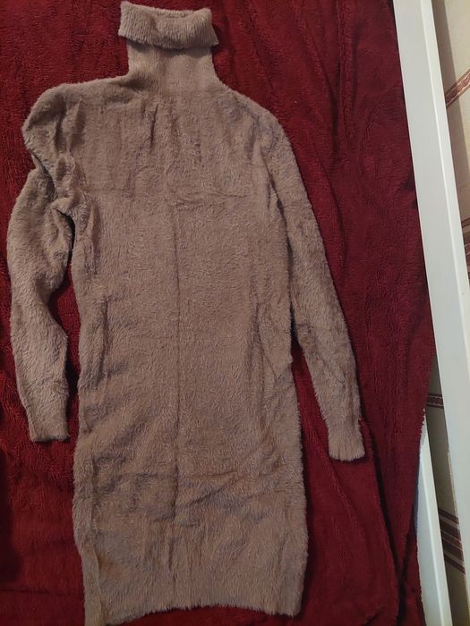 Продам теплу сукню