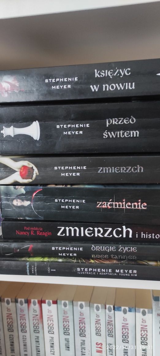 Saga "Zmierzch" plus 3 ksiazki