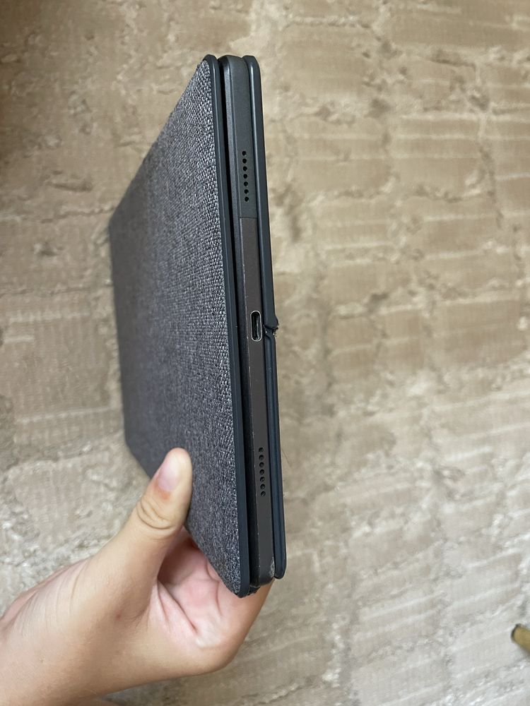Lenovo p11 com teclado