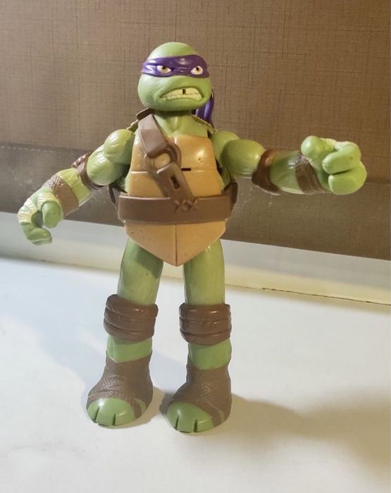 Фигурки из коллекции:животные дикие,домашние,мультяшные