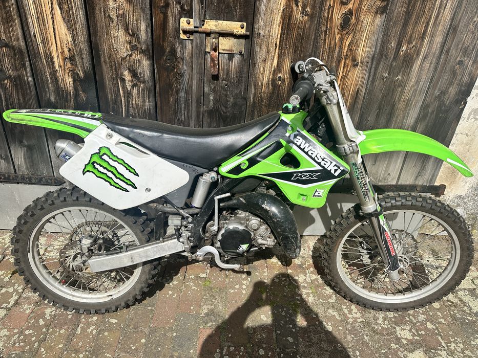 Kawasaki kx125 .