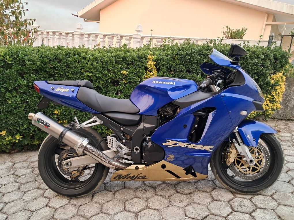 Kawasaki ZX-12R NINJA